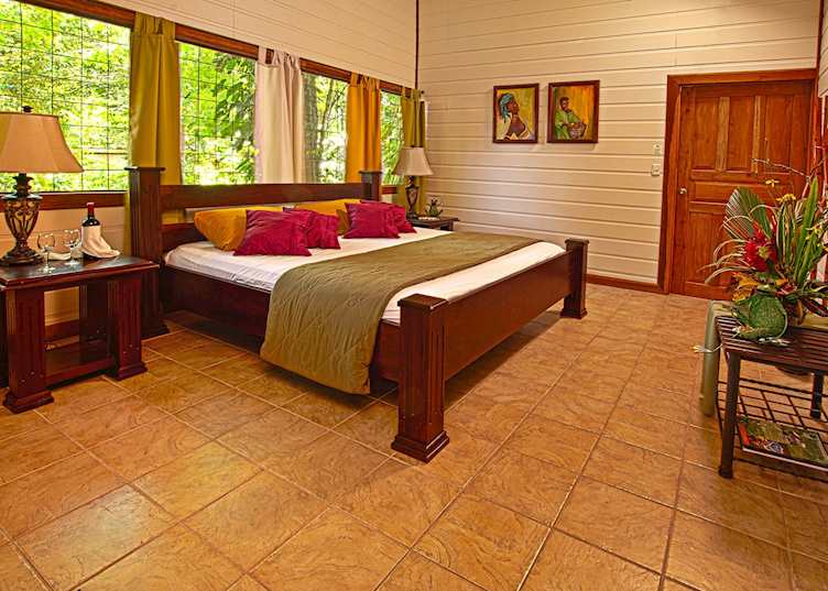 Evergreen King room