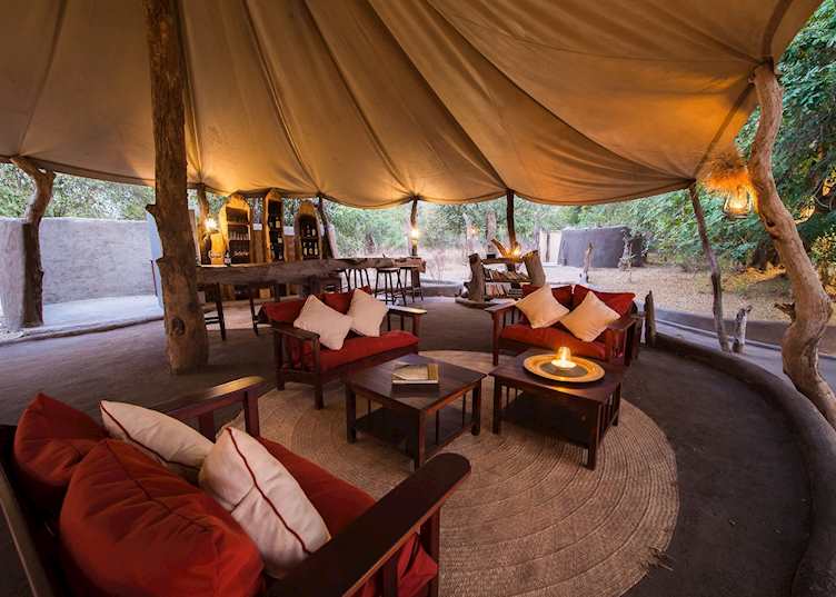 Tena Tena, South Luangwa National Park