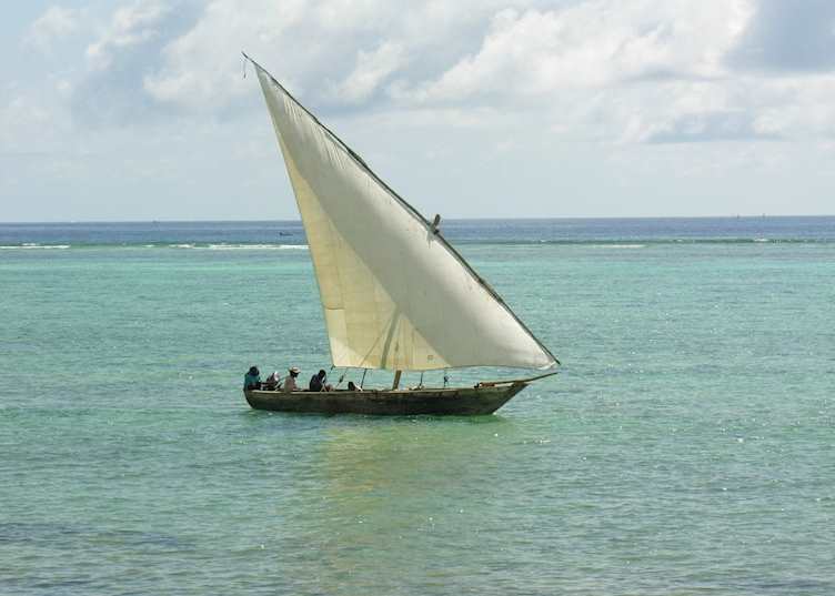 Dhow fishing boat, Mafia Archipelago