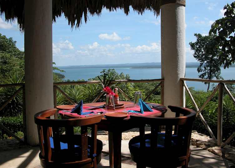 Hotel La Lancha, Tikal Area