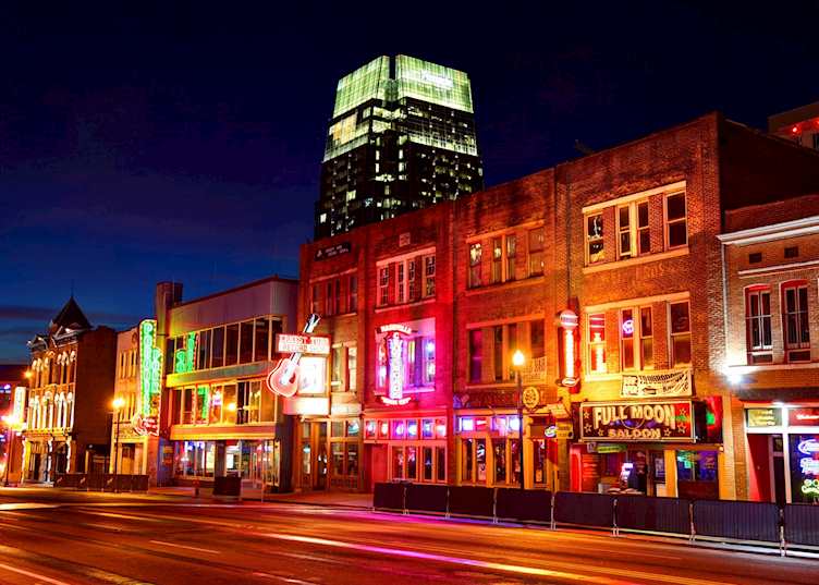 Broadway, downtown Nashville