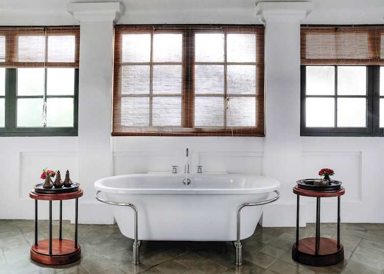 Bathroom, Amantaka