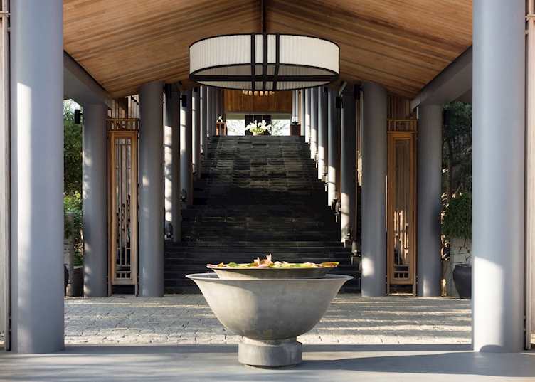 Lobby entrance, Amanoi