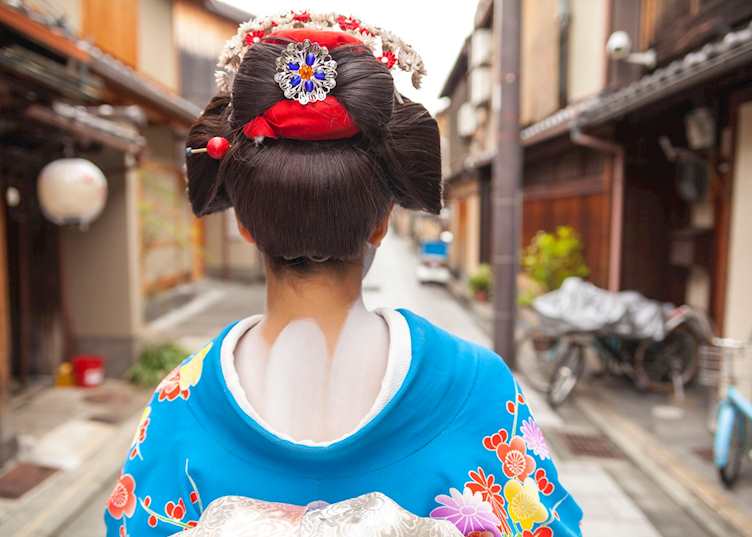 Geisha of Japan