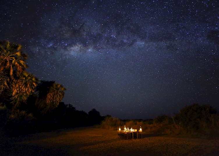 Outdoor dining at Kichaka Camp