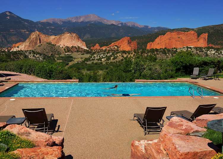 Garden Of The Gods Spa Pool Close