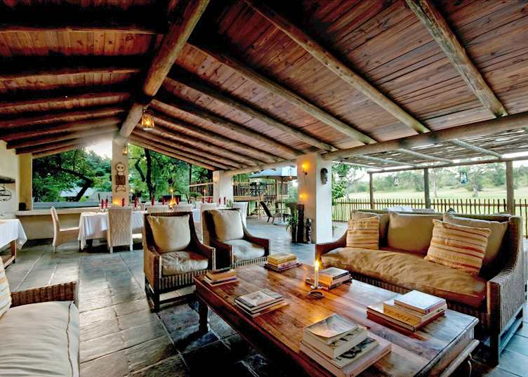 Notten's Bush Camp, dining area