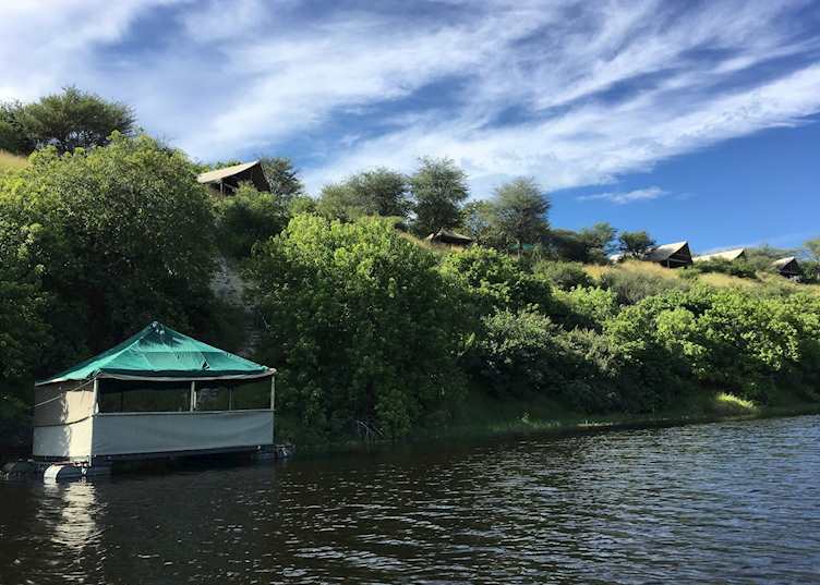 The Meno A Kwena camp overlooking the Boteti River
