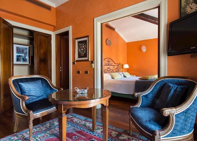 Art Hotel Orologio, Bologna