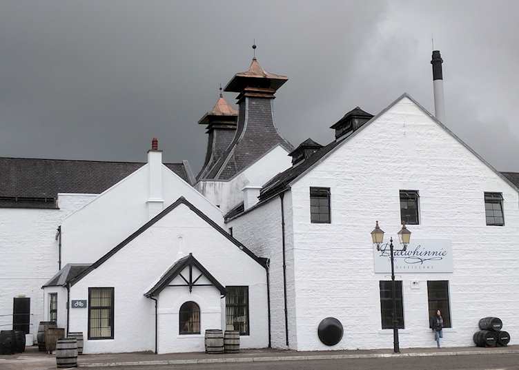 Dalwhinnie distillery