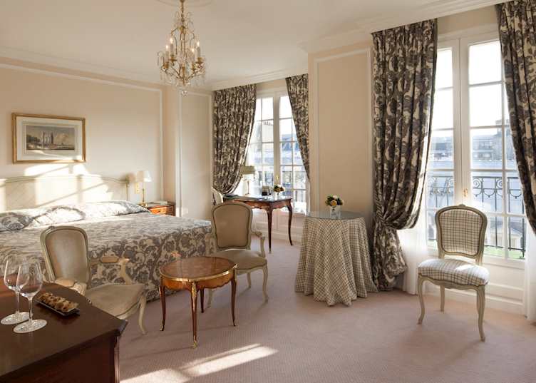 Le Bristol Paris, Paris