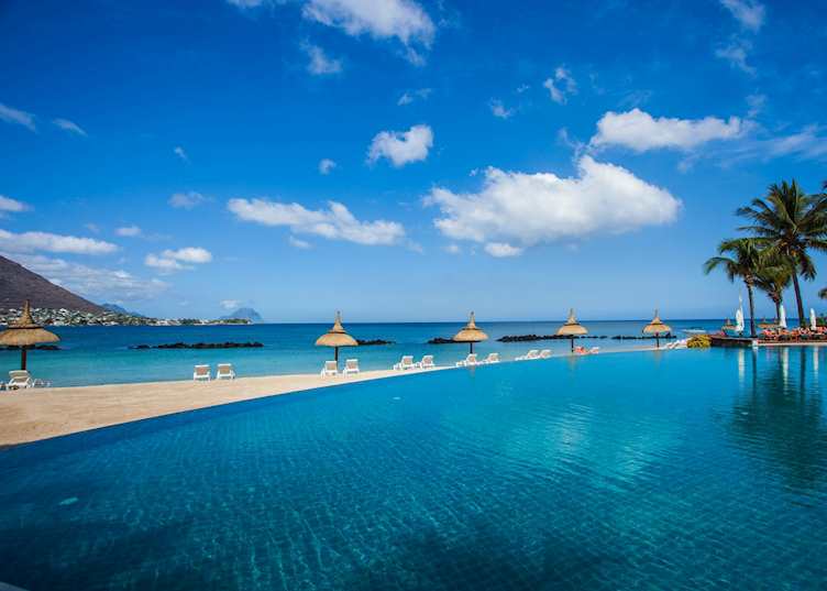 Infinity Pool, Sands Suites Resort & Spa, Mauritius