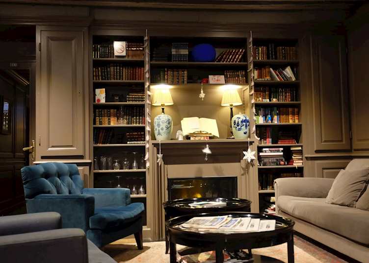 Hotel Verneuil, Paris