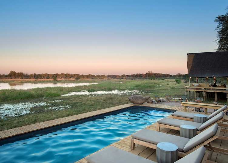A pool with a view, Sable Alley