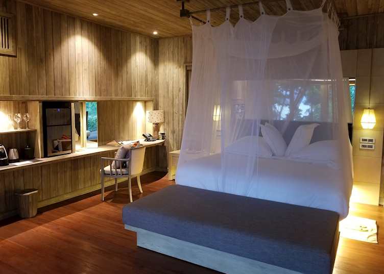 Villa interior, An Lam Retreats