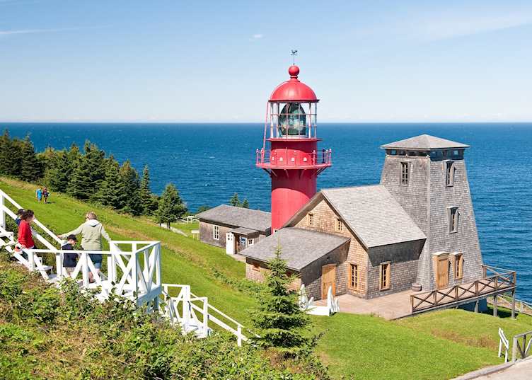 Point à la Renommée lighthouse, Forillon National Park