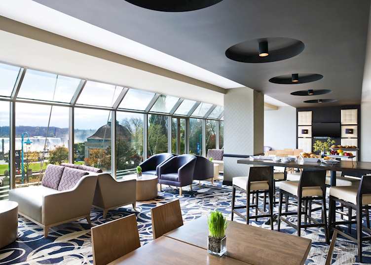 Sheraton Fallsview - Club Lounge, Niagara Falls