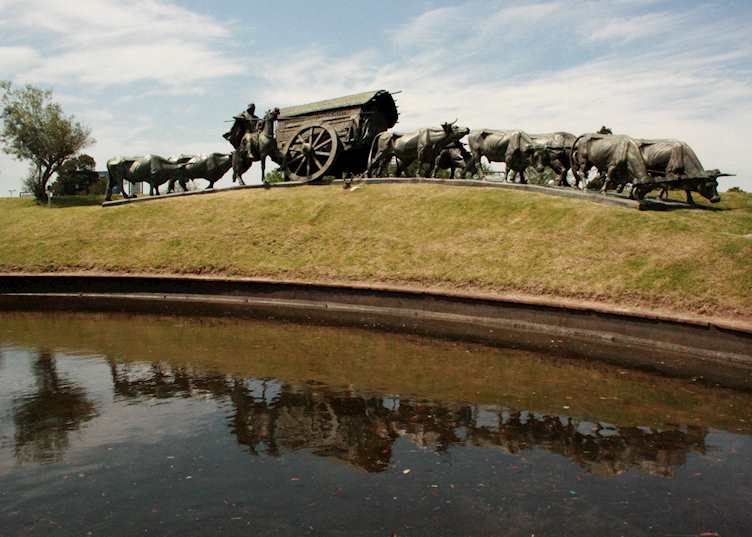 La Carreta monument, Montevideo, Uruguay