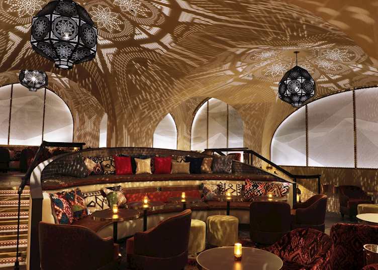 Célon Cocktail Bar & Lounge, Bryant Park Hotel