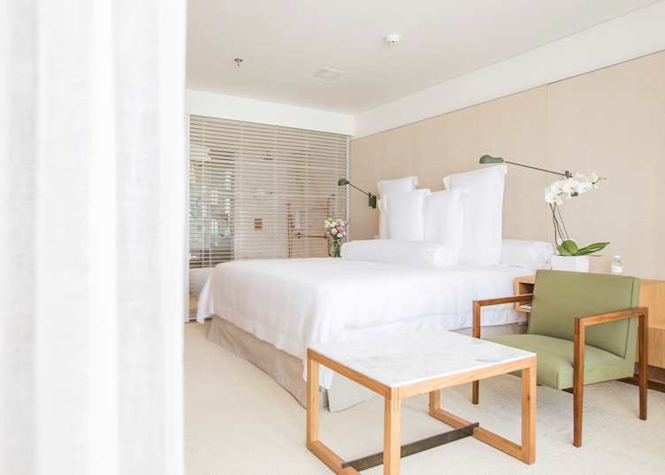 Ocean deluxe room, Hotel Emiliano