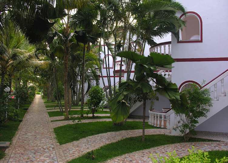 Ideal River View Resort, Tanjore