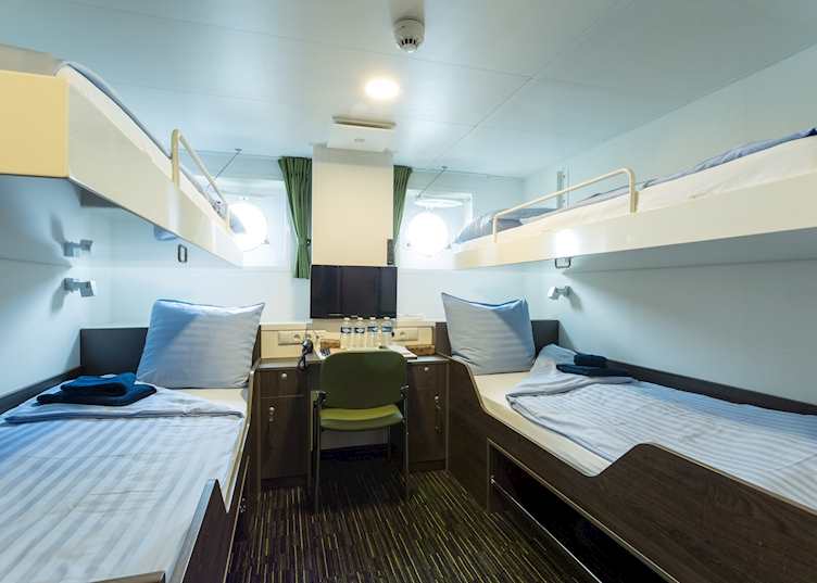 Quad porthole cabin, M/V Ortelius
