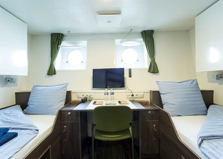 Twin porthole cabin, M/V Ortelius