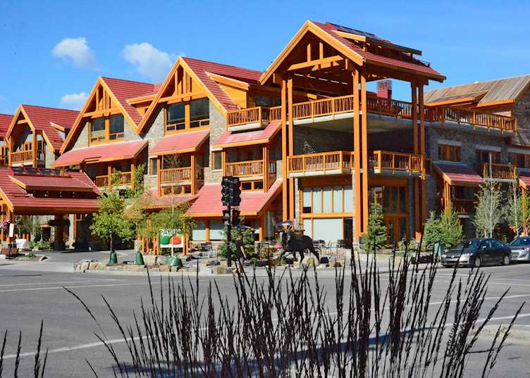 The Moose Hotel & Suites, Banff