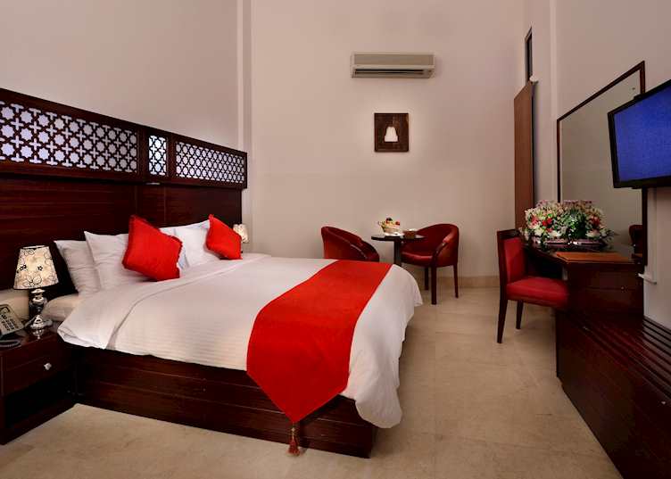 Carapace room, Carapace Lodge, Ras Al Jinz Turtle Reserve