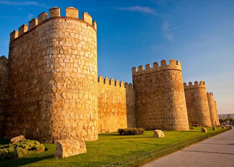 Ancient city walls, Ávila