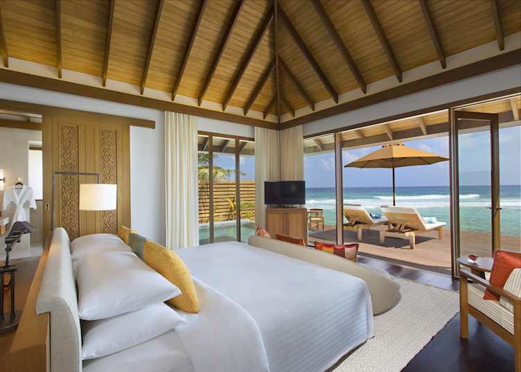 Ocean pool bungalow, Anantara Veli Maldives Resort, Maldive Island
