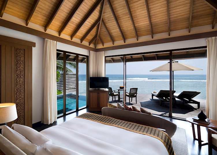 Ocean pool bungalow, Anantara Veli Maldives Resort, Maldive Island