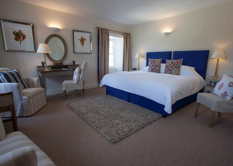Bridgend Hotel
