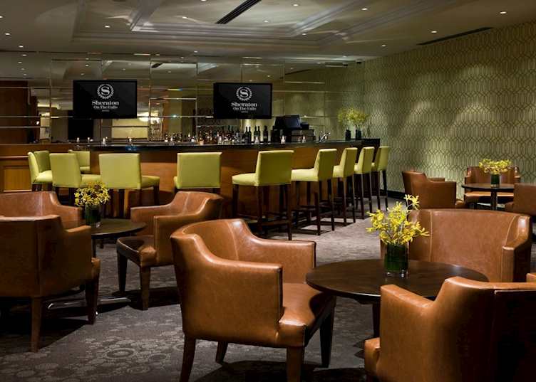 Bar at the Sheraton Fallswviw Hotel, Niagara Falls