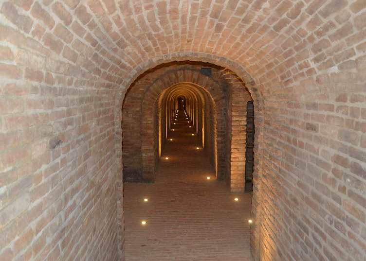 Castello Di Guarene, Langhe