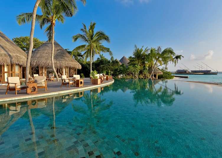 Compass Pool Bar, Milaidhoo Island Maldives, Maldive Island