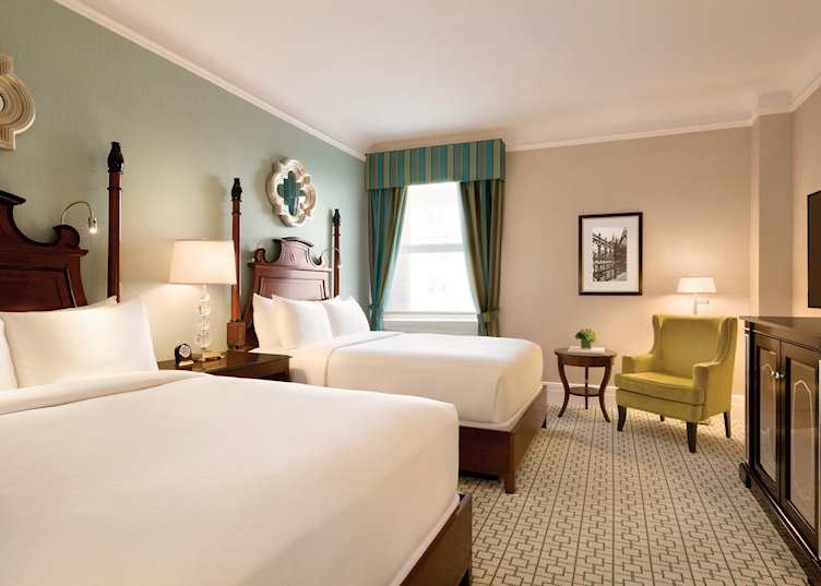 Guest room, Fairmont Chateau Laurier, Ottawa