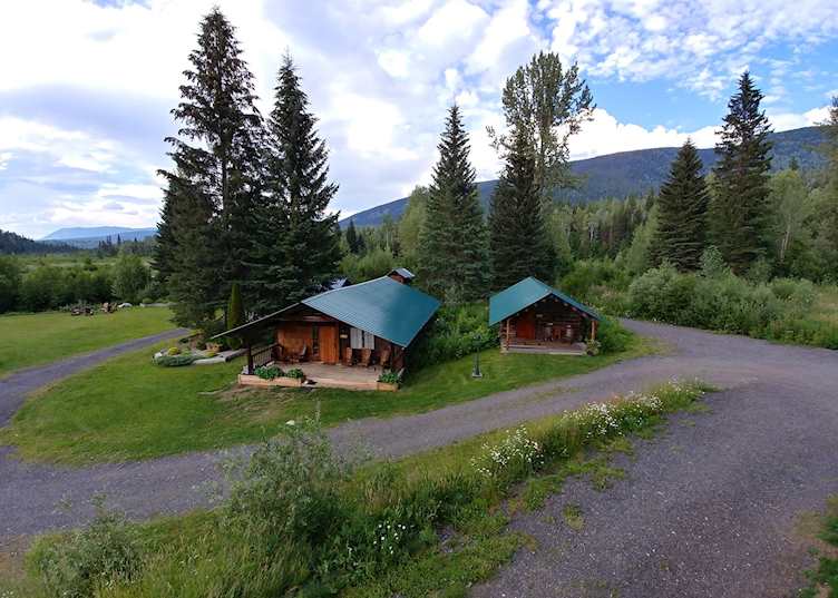 Wolfwood Guest Ranch, Clearwater - Wells Gray Provincial Park
