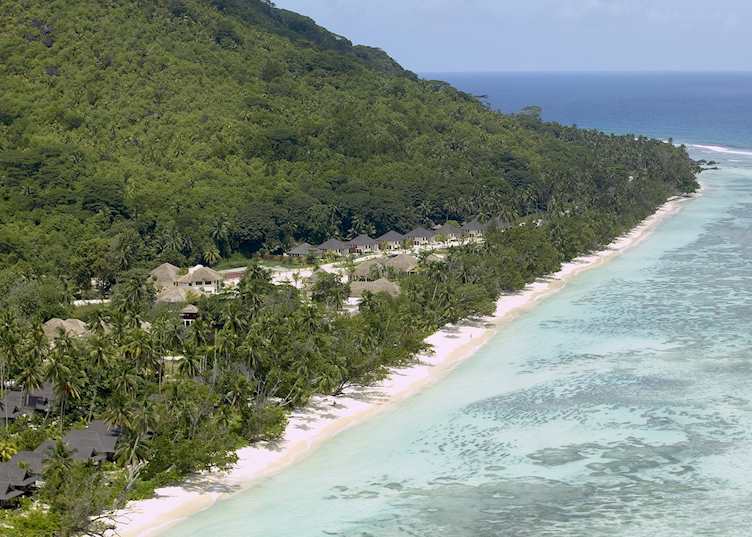 Hilton Labriz, Silhouette Island