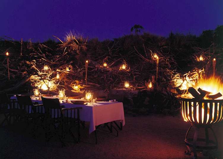Boma, Sabi Sabi Earth Lodge