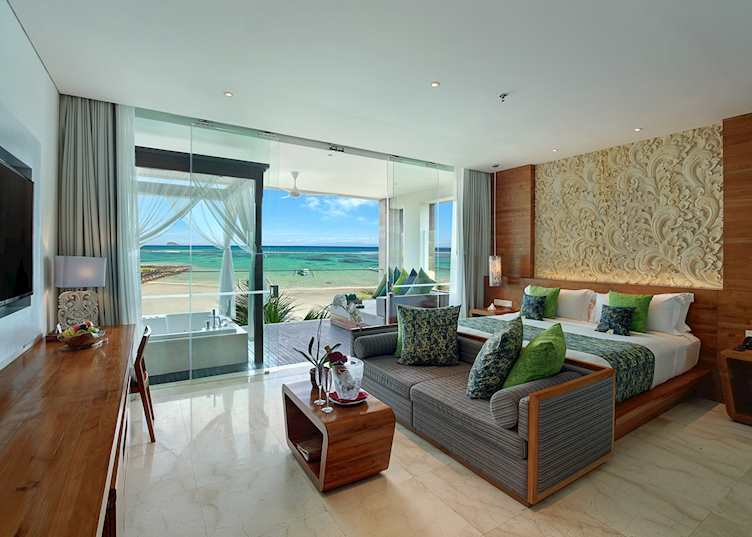 Luxury Ocean view Suite
