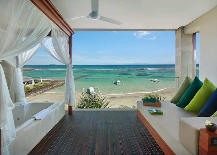 Luxury Ocean View Suite 