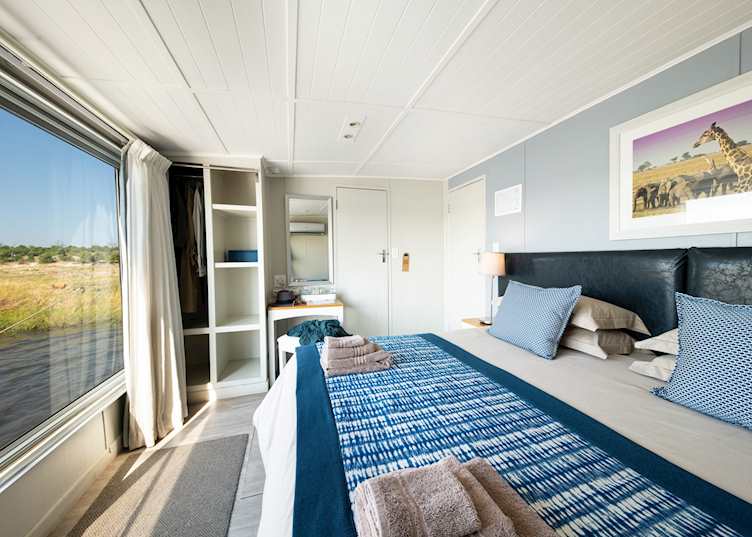 Chobe Princess, Chobe River Front