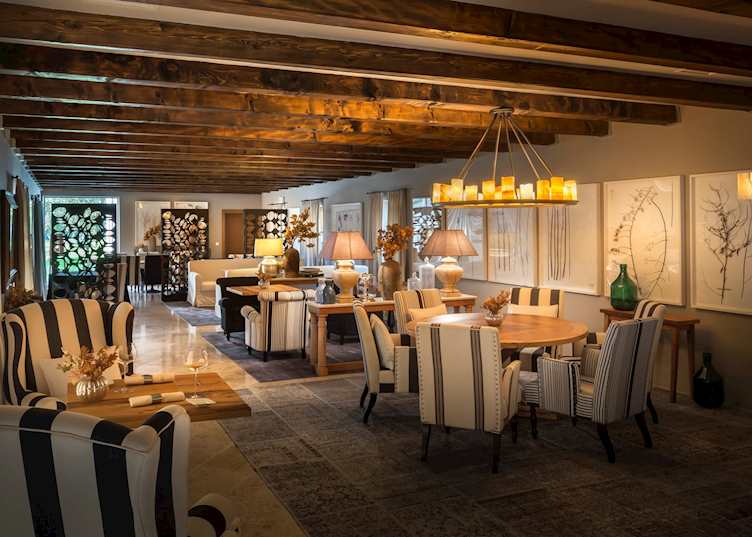 Meneghetti Wine Hotel, Bale