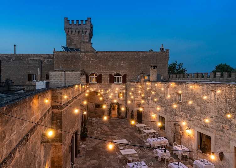 Outdoor patio, Masseria Salamina
