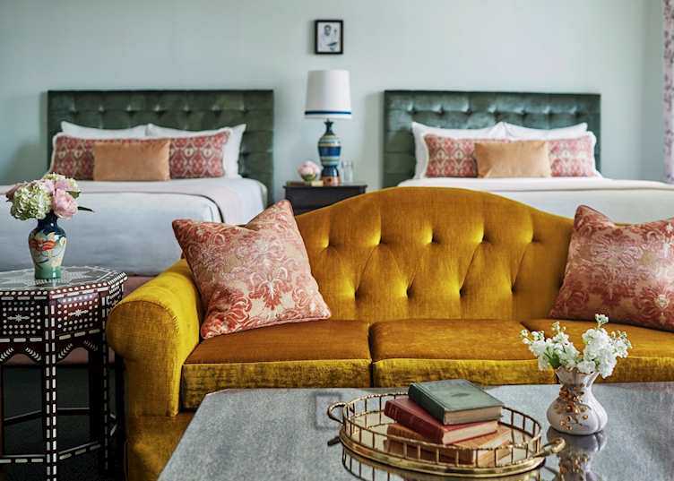 Guestroom at Pontchartrain