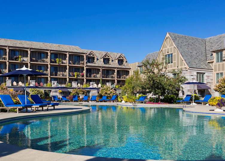 Pool at Harborside Hotel & Marina