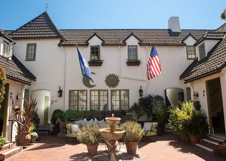 Courtyard, L'Auberge Carmel