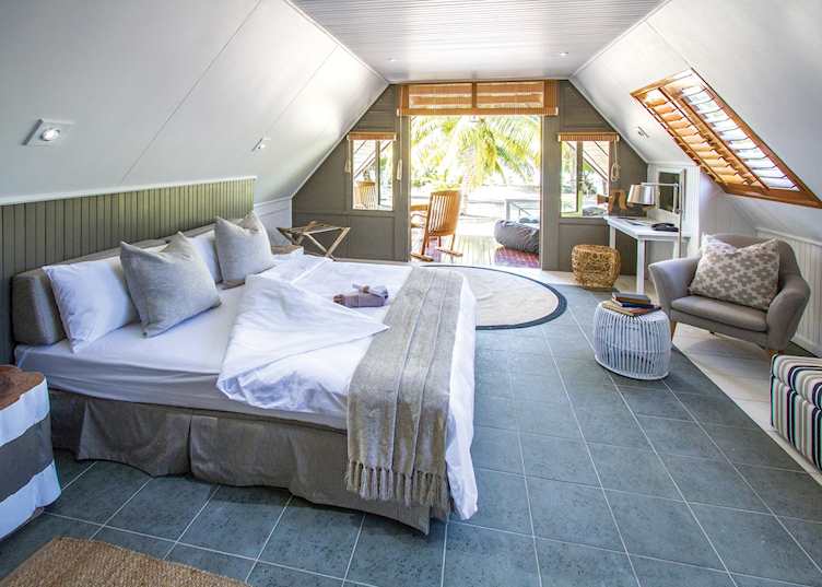 Beach bungalow, Alphonse Island