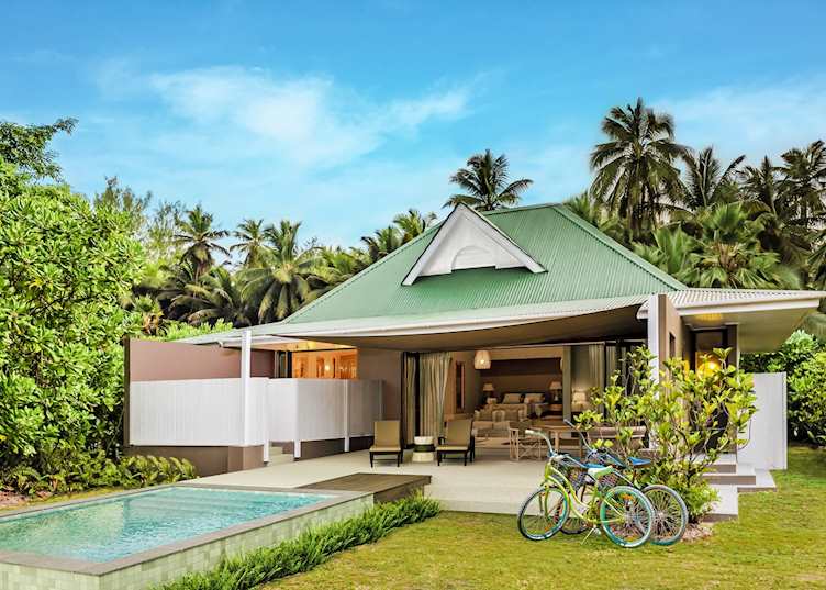 Beach suite, Alphonse Island